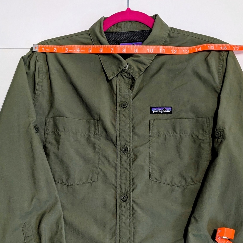 Patagonia Women's Nylon Button Up Long-Sleeved Anchor Bay Shirt, Size S, Green - Picture 8 of 9